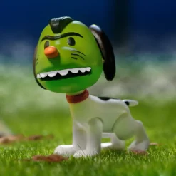 Peanuts Reaction Figure Wave 4 - Masked Snoopy